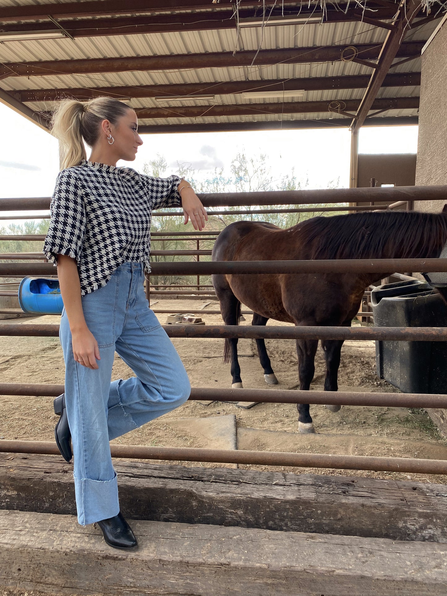 Jessie Wide-Legged Cuffed Jeans